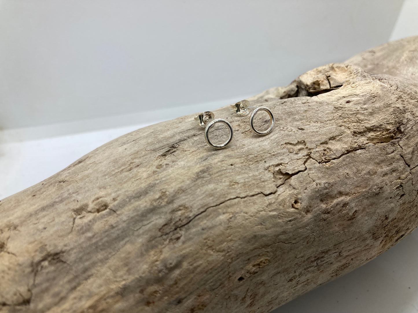 Small open circle stud earrings