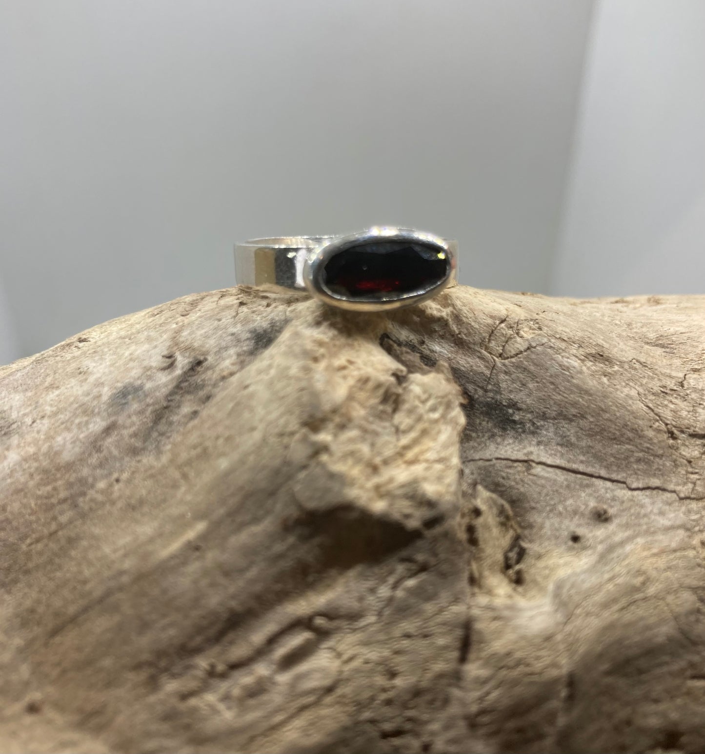 East to West Garnet ring UK size R