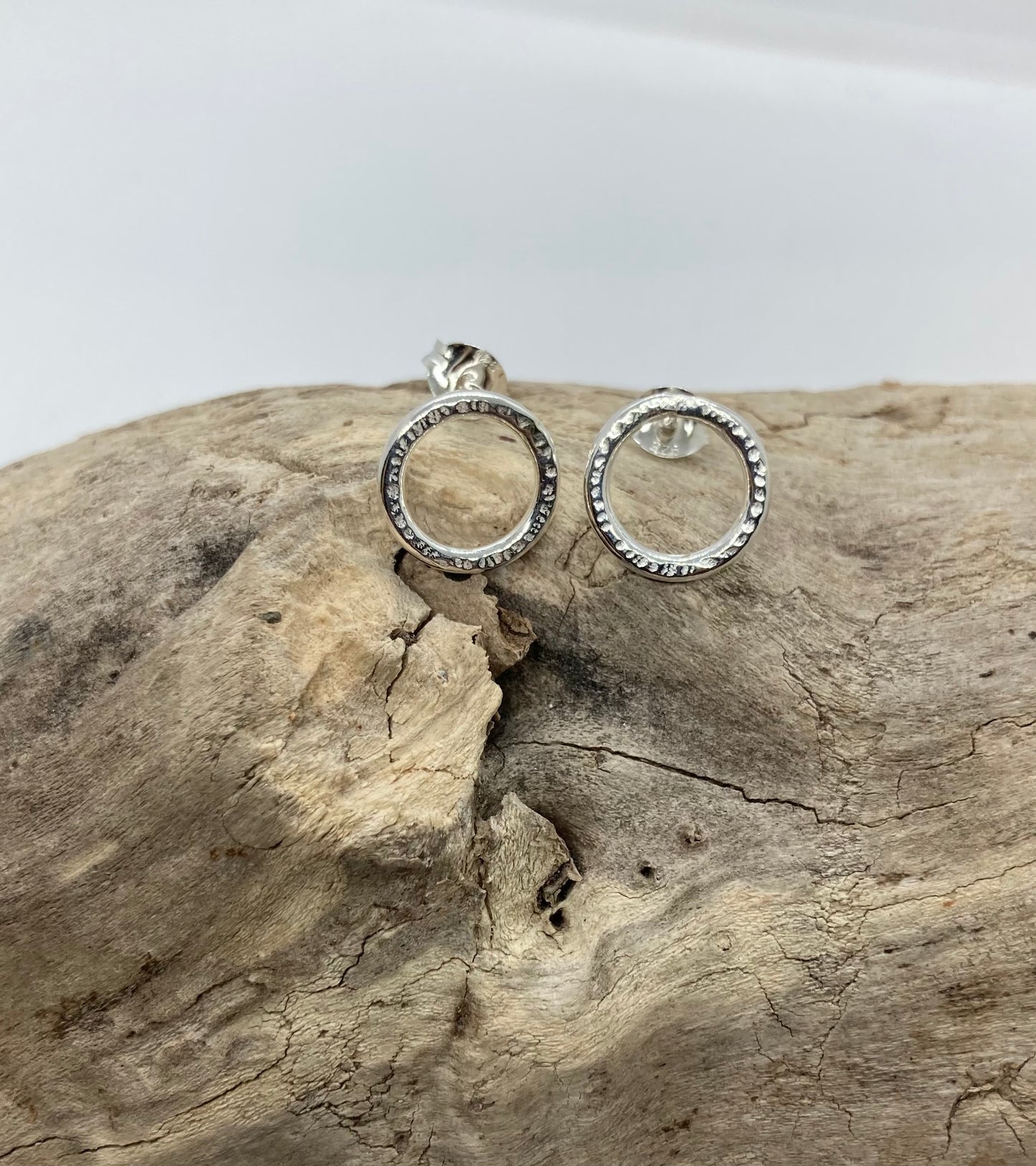 Lined textured open circle studs