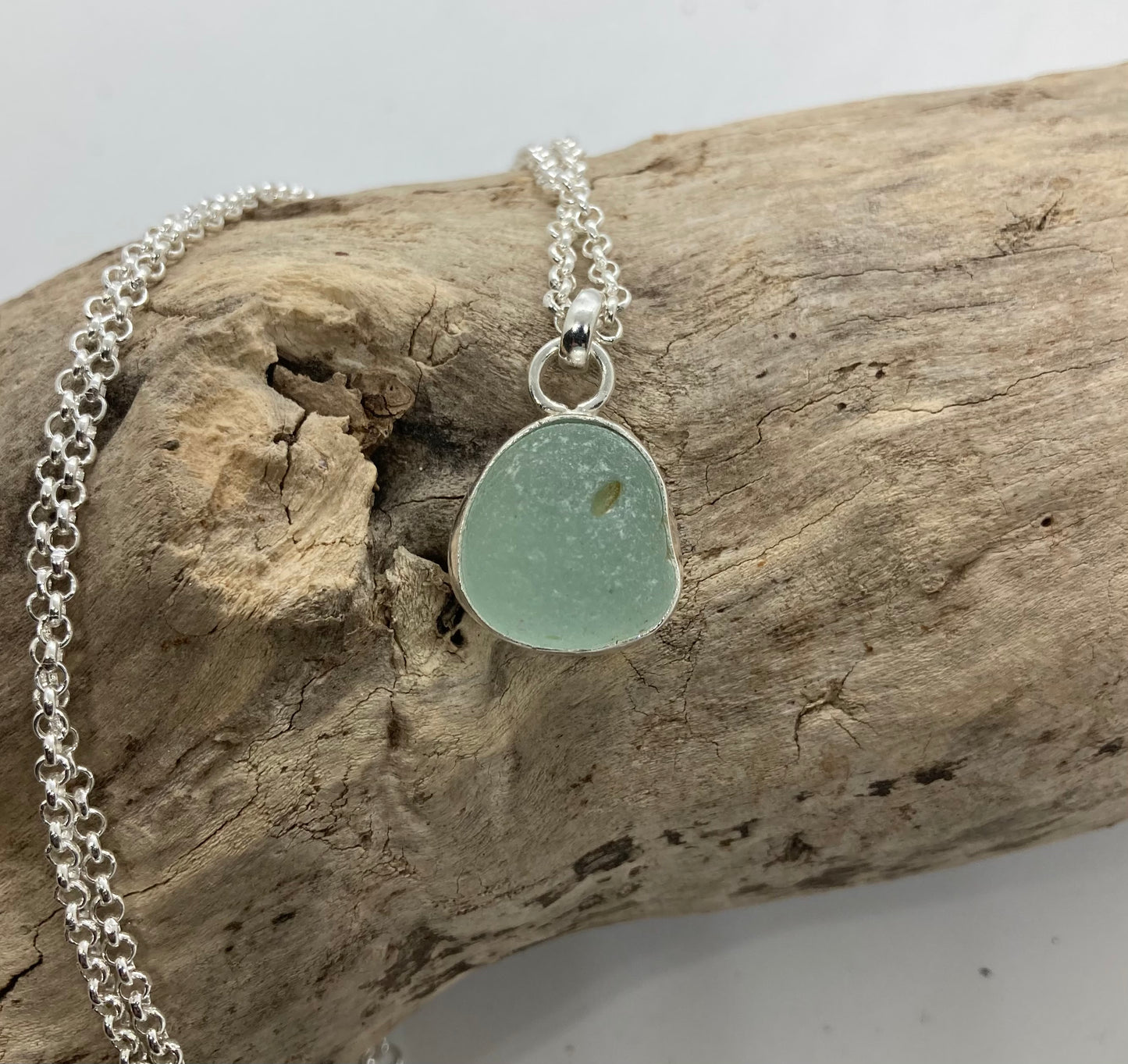 Seaham seafoam pendant