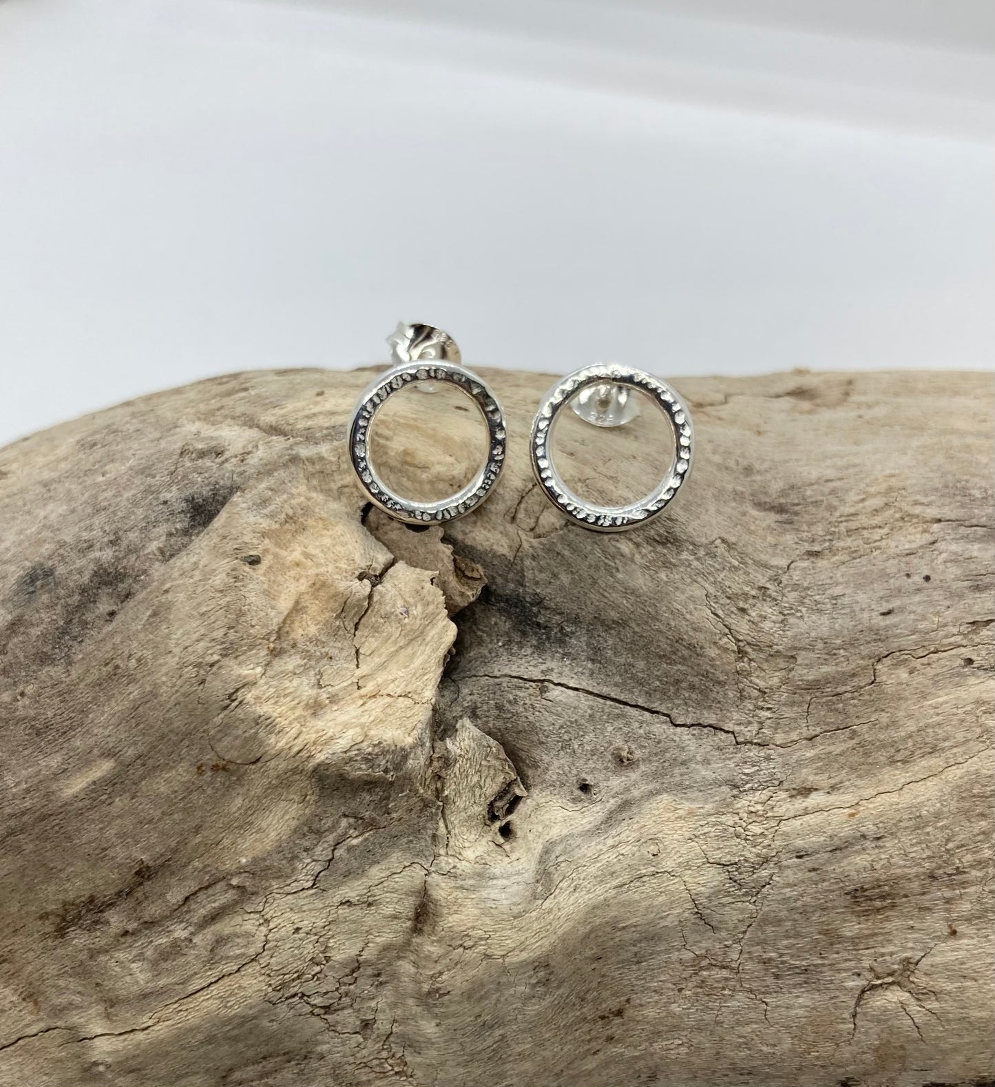 Lined textured open circle studs