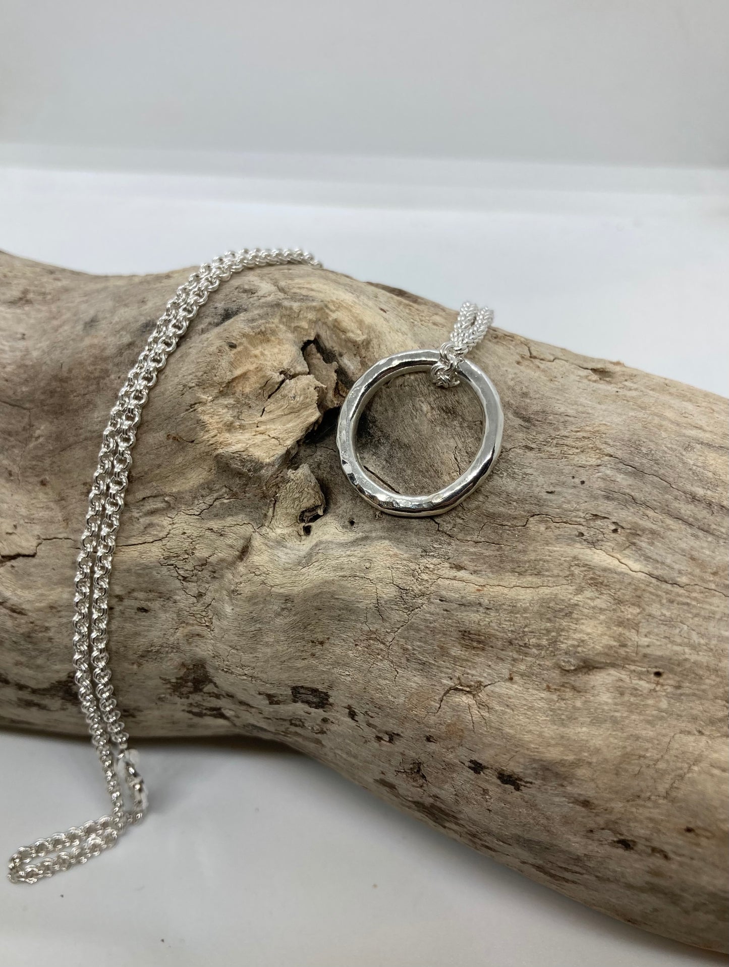 Hammered open circle pendant