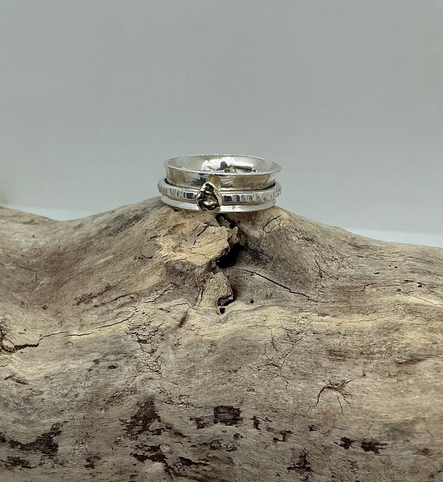 Gold and silver spinner ring UK size