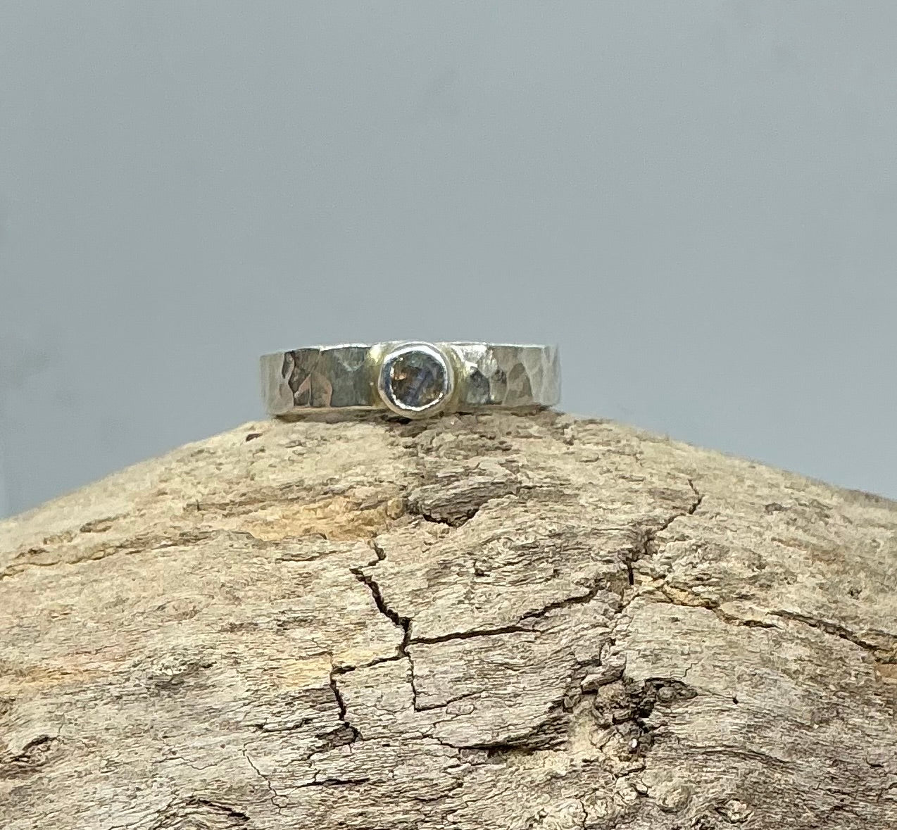 Labradorite hammered band UK size N