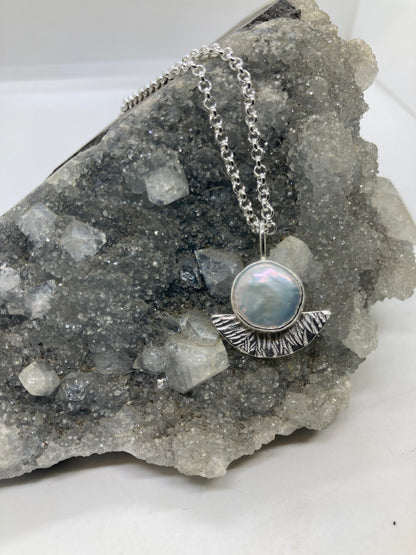 Pearl Sterling silver pendant