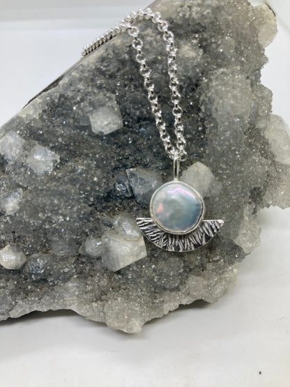 Pearl Sterling silver pendant