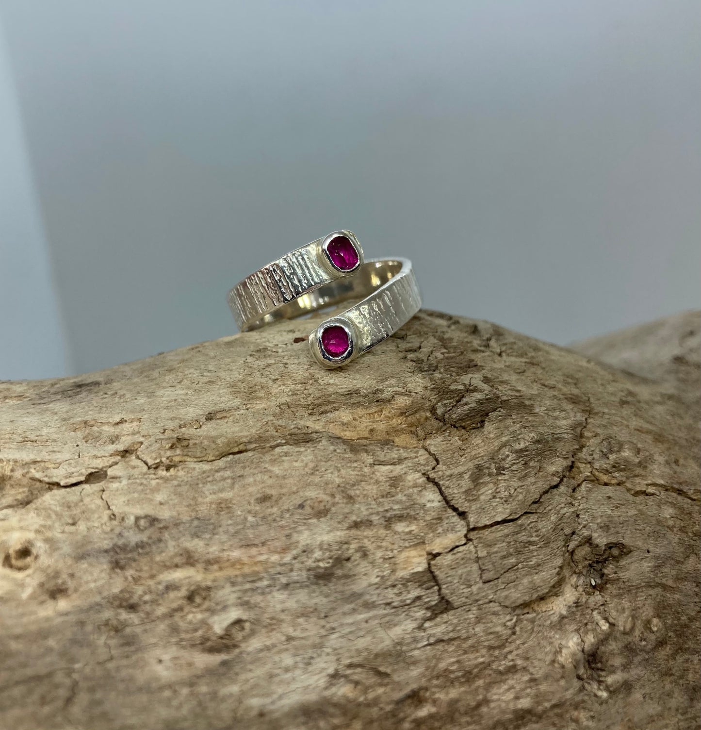 Ruby twist ring UK size O