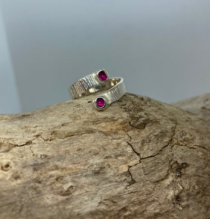 Ruby twist ring UK size O