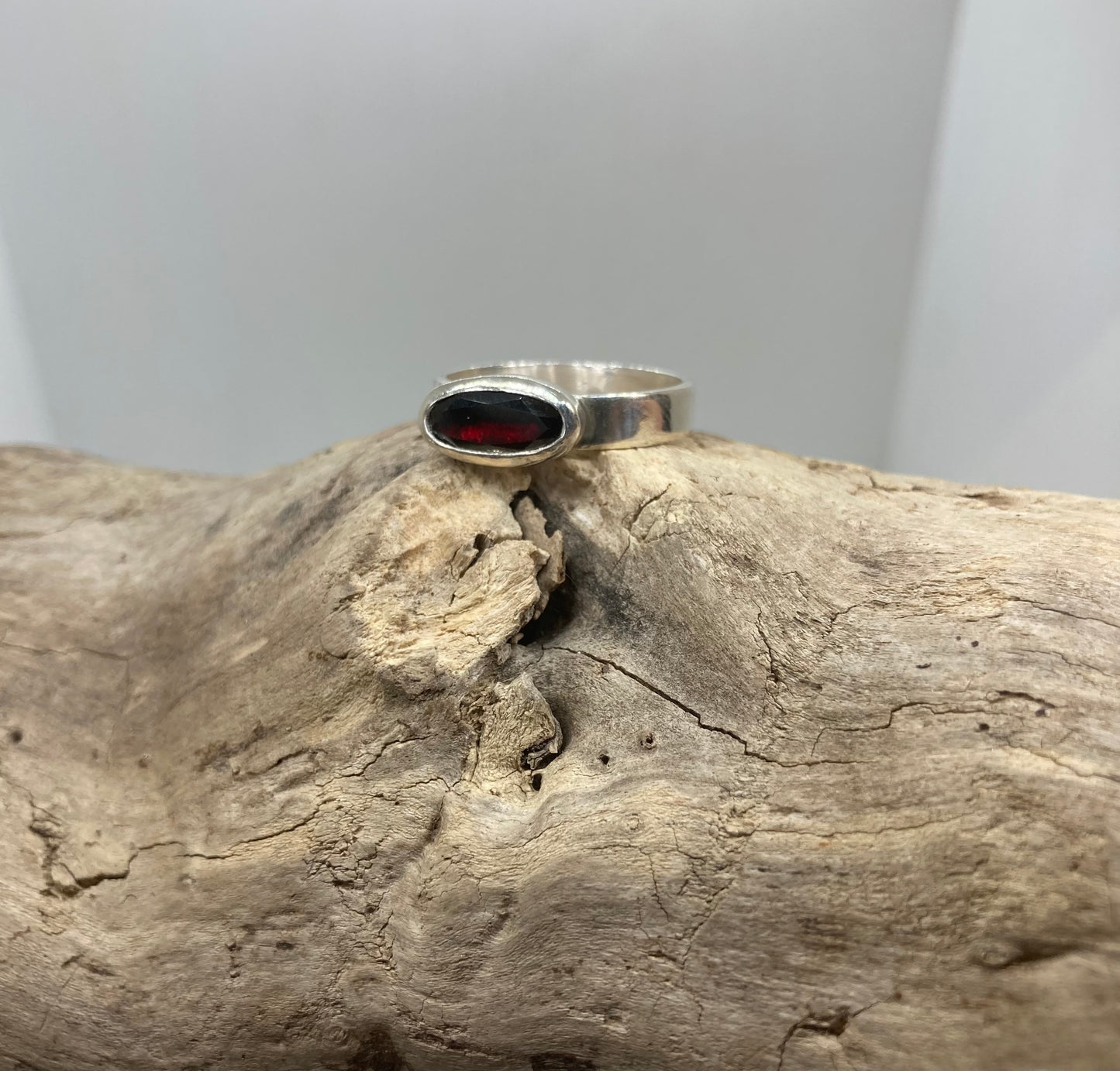East to West Garnet ring UK size R
