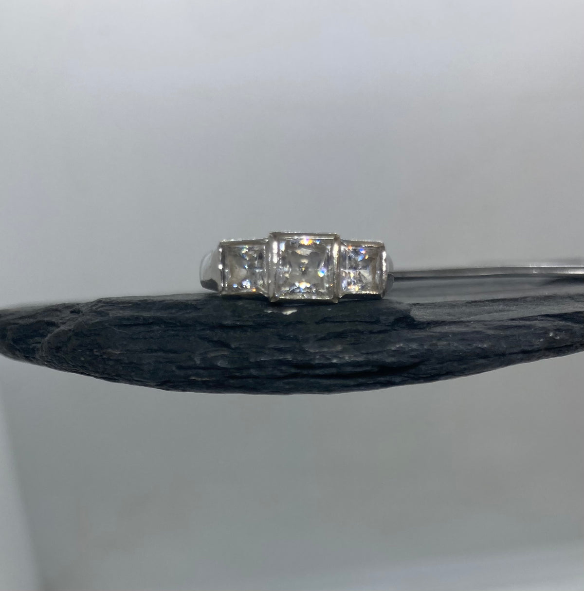 White gold and Cubic Zirconia ring UK size J