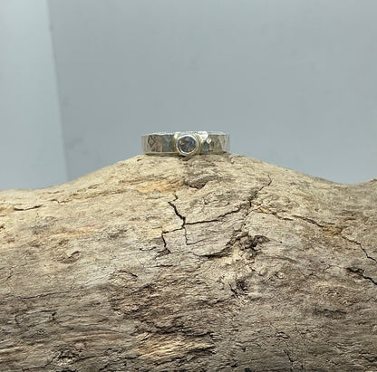 Labradorite hammered band UK size N