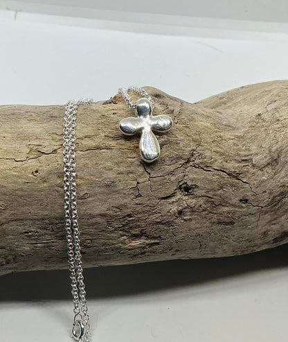 Chunky Cross pendant