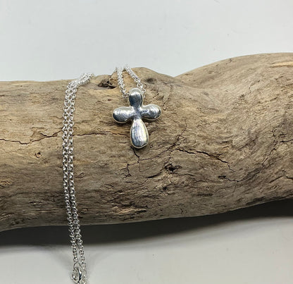 Chunky Cross pendant