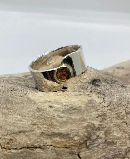 Gold and silver band ring UK size R