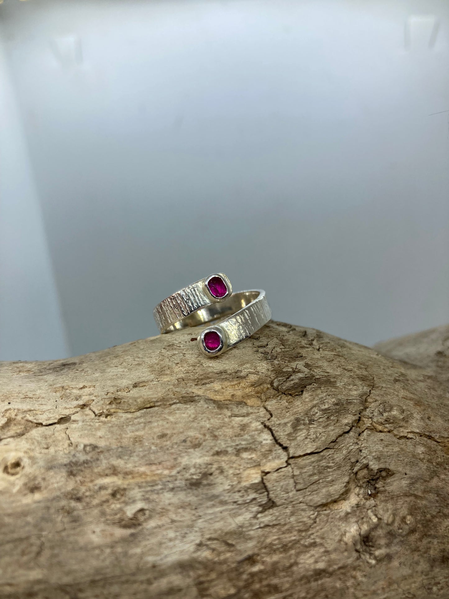 Ruby twist ring UK size O