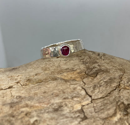 Dimpled Ruby band UK size S