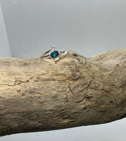 London blue Topaz twist ring UK size M