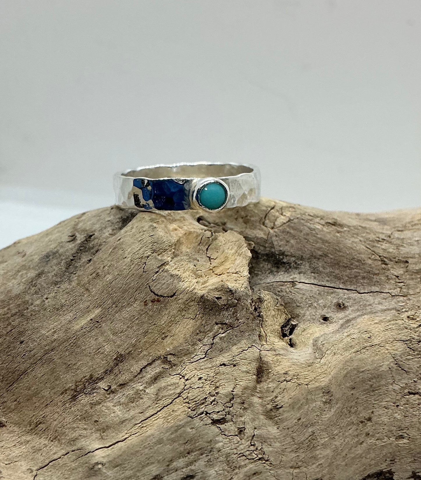 Turquoise hammered ring UK size R