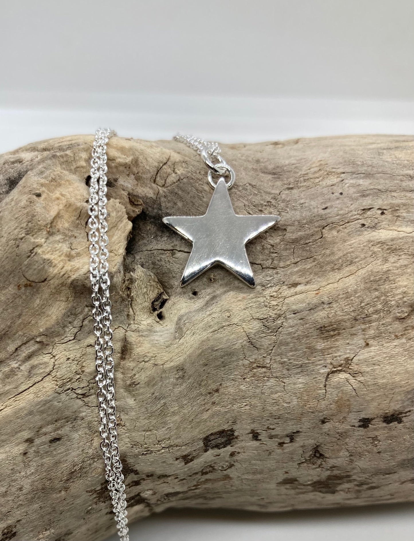 Sterling silver star pendant