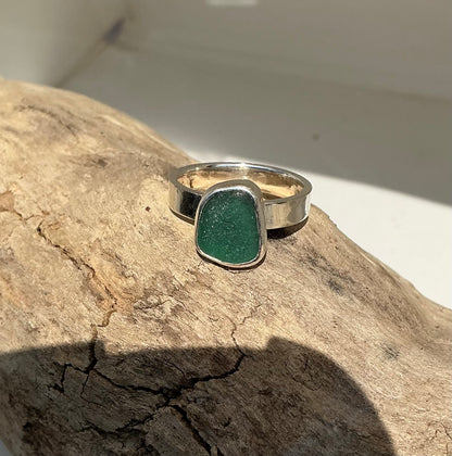 Gorgeous green Greek sea glass ring UK size N