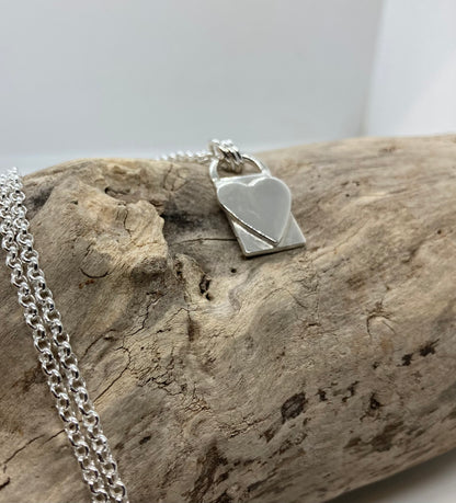 Heart lock pendant