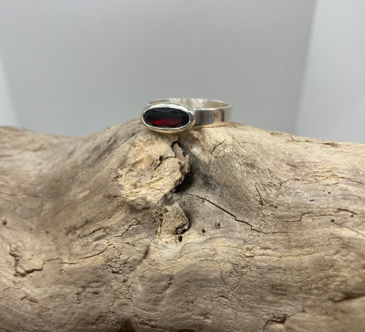East to West Garnet ring UK size R
