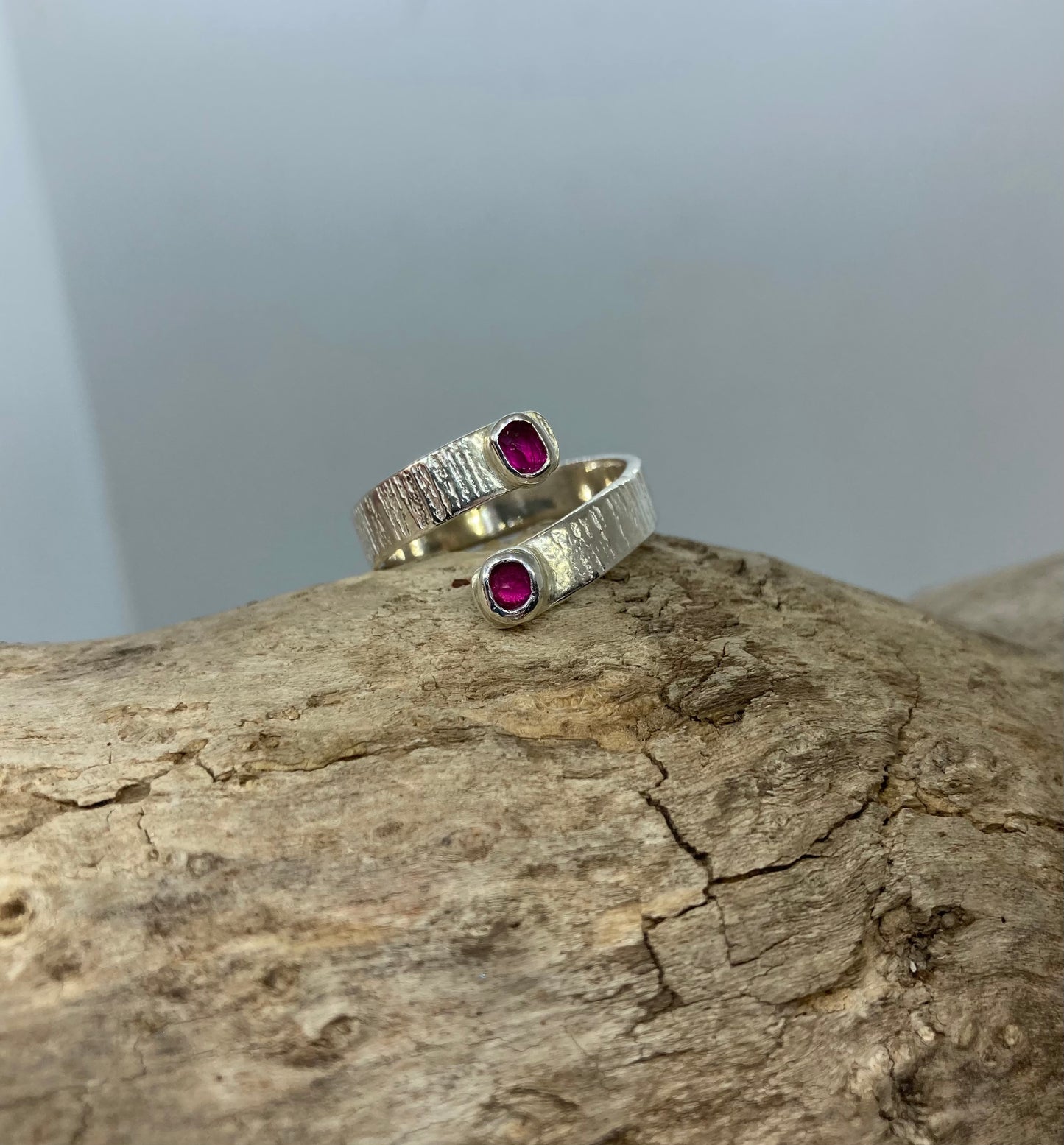 Ruby twist ring UK size O