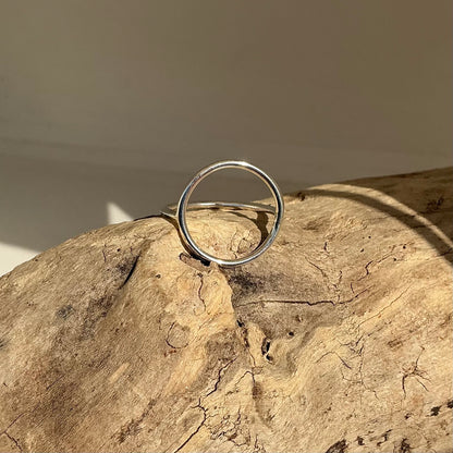 Open circle ring