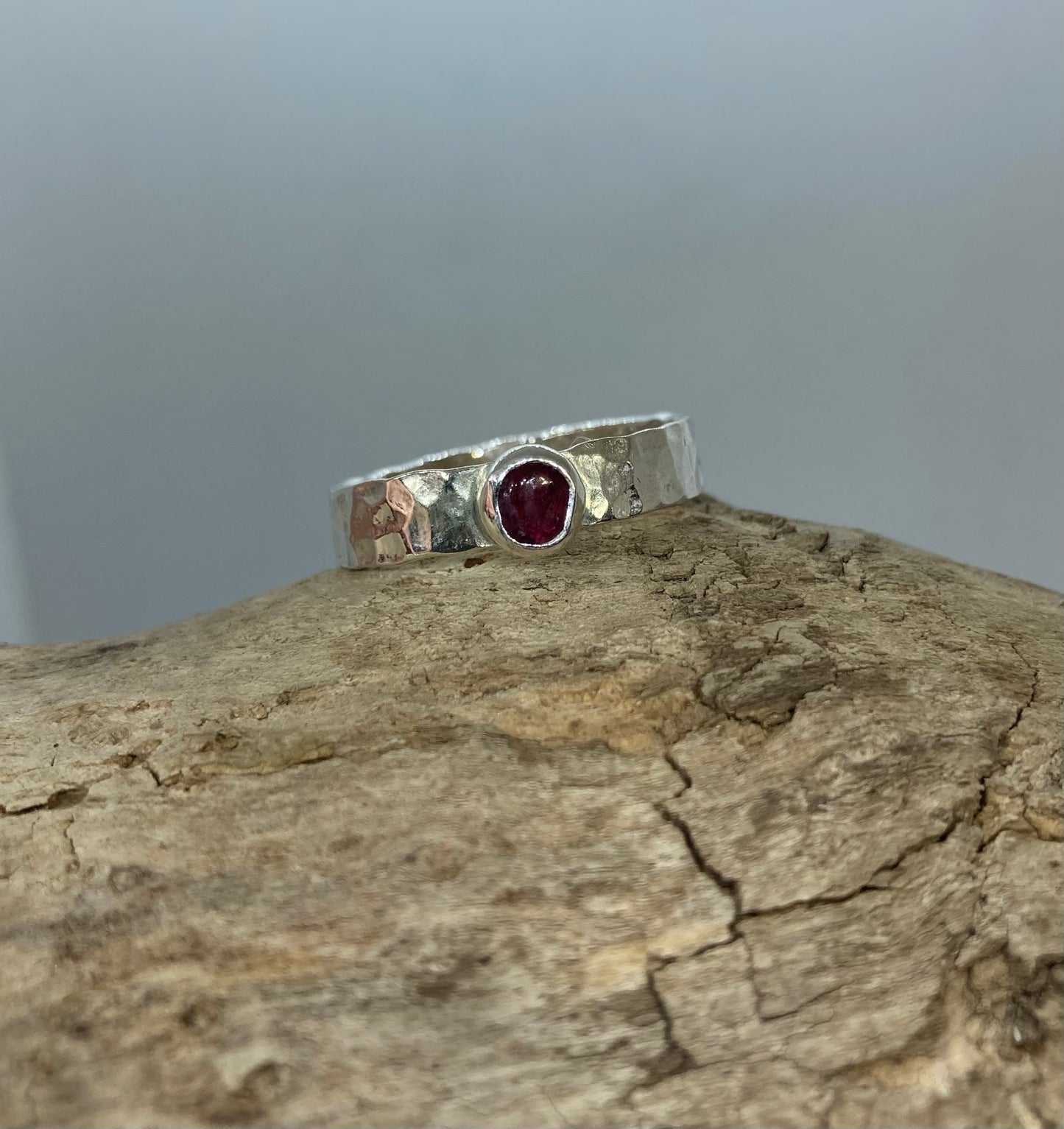 Dimpled Ruby band UK size S