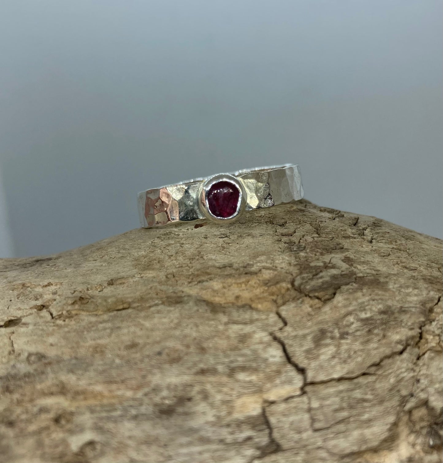 Dimpled Ruby band UK size S