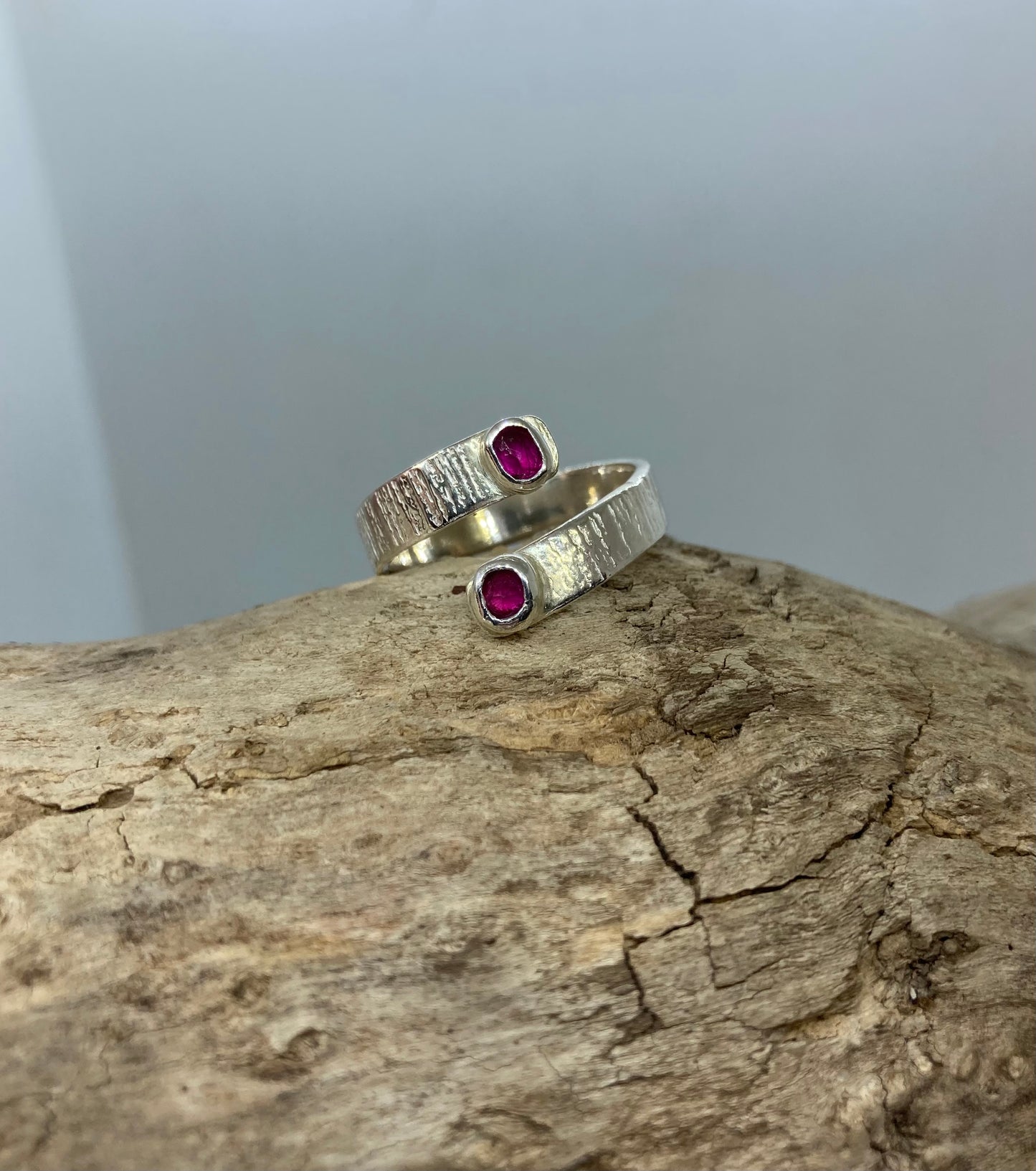 Ruby twist ring UK size O