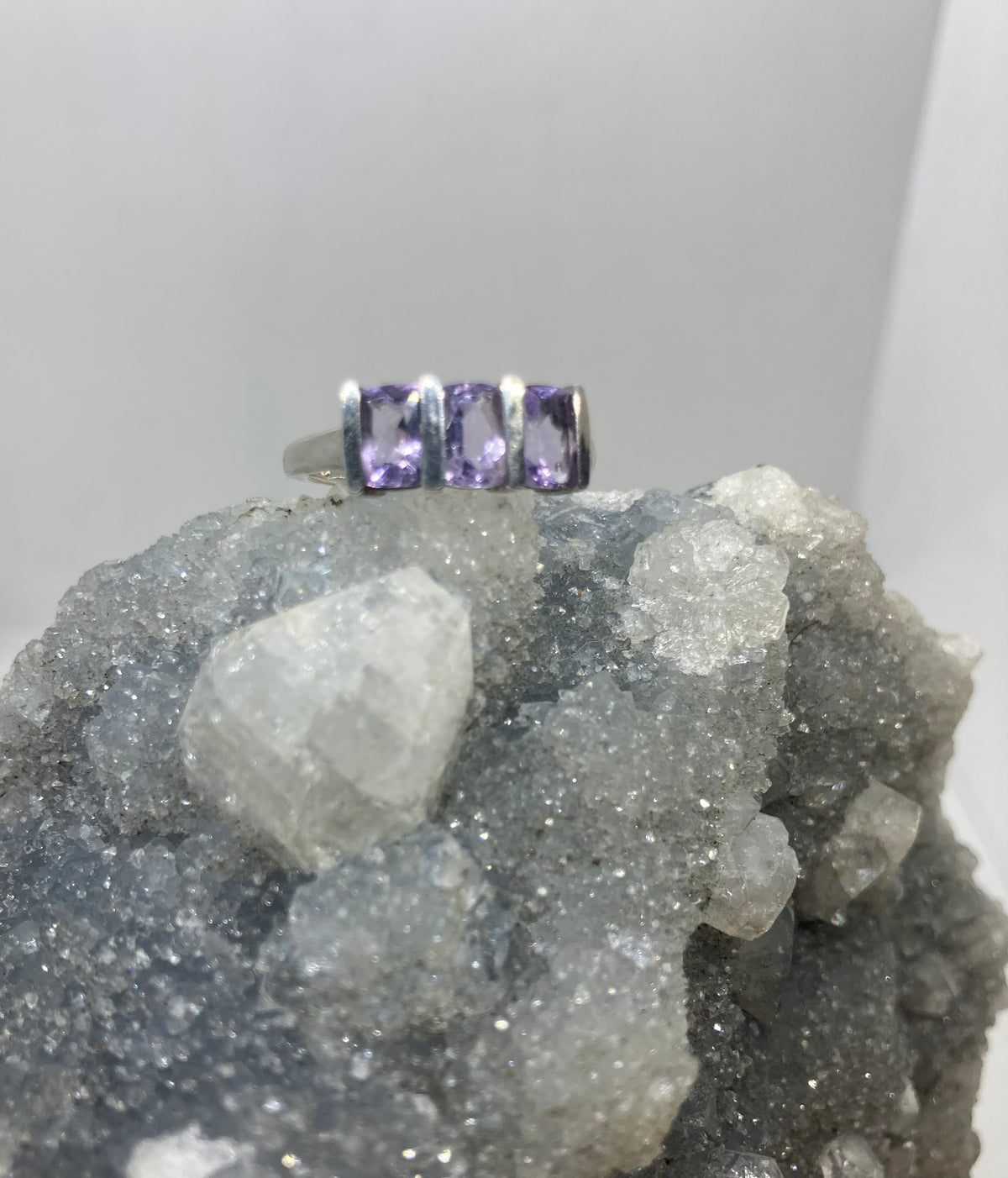 Preloved Amethyst Sterling Silver Ring – UK Size N½