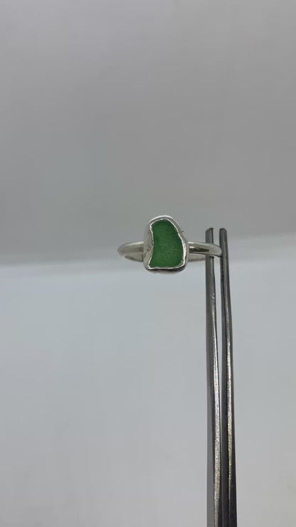 Kelly’s green Seaham sea glass ring UK size N1/2